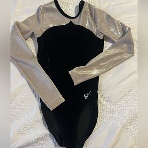 GK Girls Leotard Size 8?